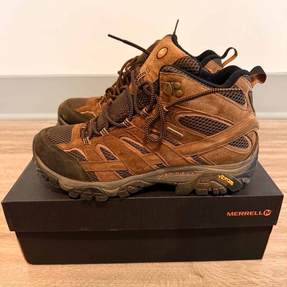 Merrell Moab Hiking Shoes Mens Size 11